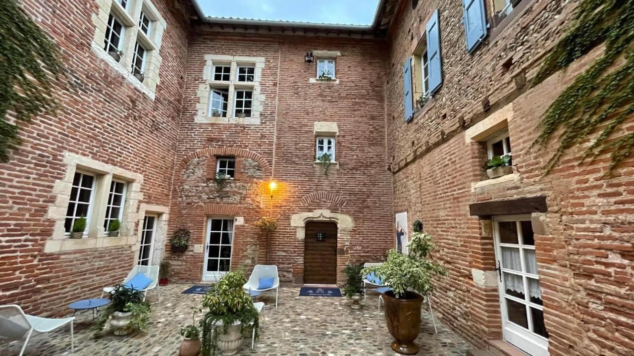 Chateau Du Go Gasthof *